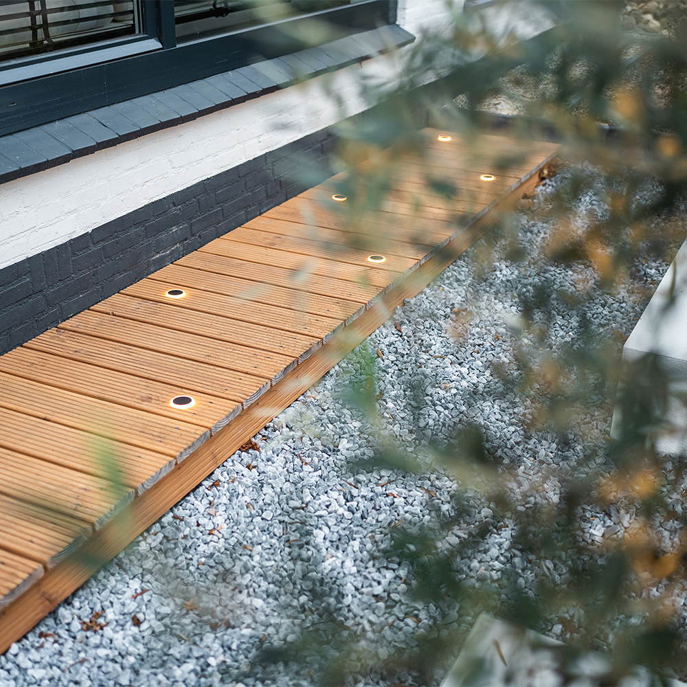 Nine | ground light | all around black | warm white | OutdoorPro+ | 12 volts