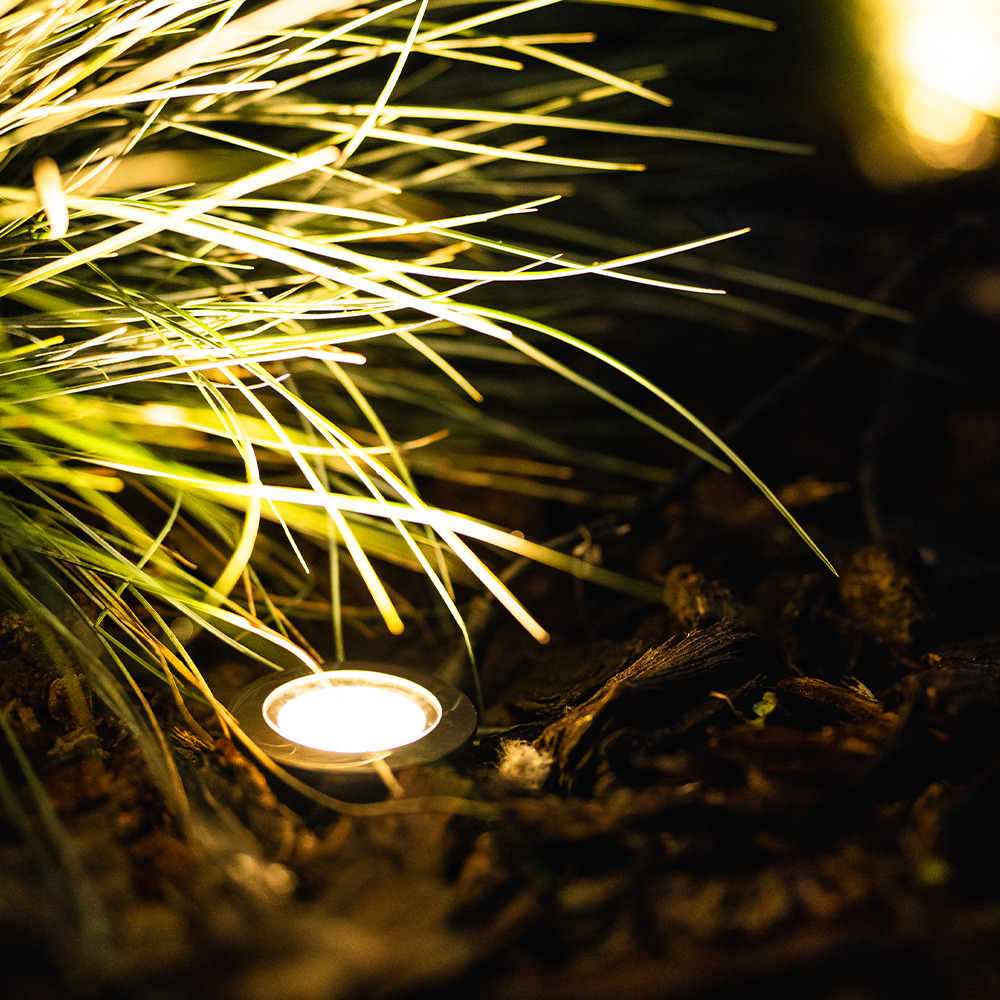 Peral | spot extérieur encastrable | rond noir | blanc chaud | OutdoorPro+ | 12 volts Peral | spot extérieur encastrable | rond noir | blanc chaud | OutdoorPro+ | 12 volts